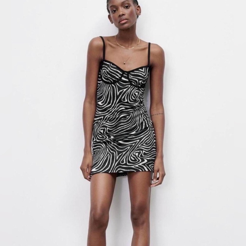 ZARA Jacquard Above Knee & Mini Dress